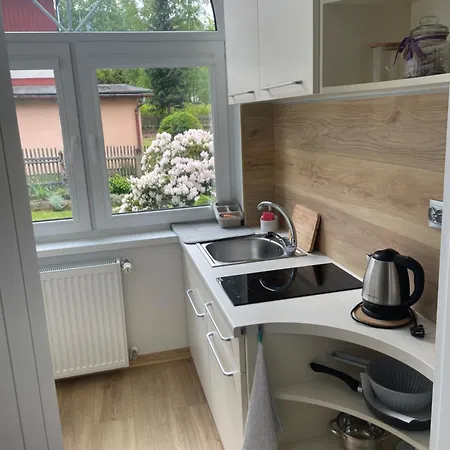 Przystanek Komuny Paryskiej - 3 M 1 Karpacz