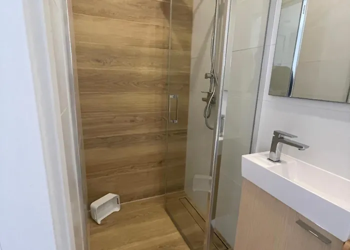 Apartamento Przystanek Komuny Paryskiej - 3 M 1 *