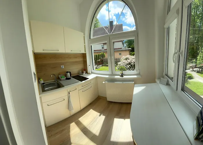 Apartamento Przystanek Komuny Paryskiej - 3 M 1 *