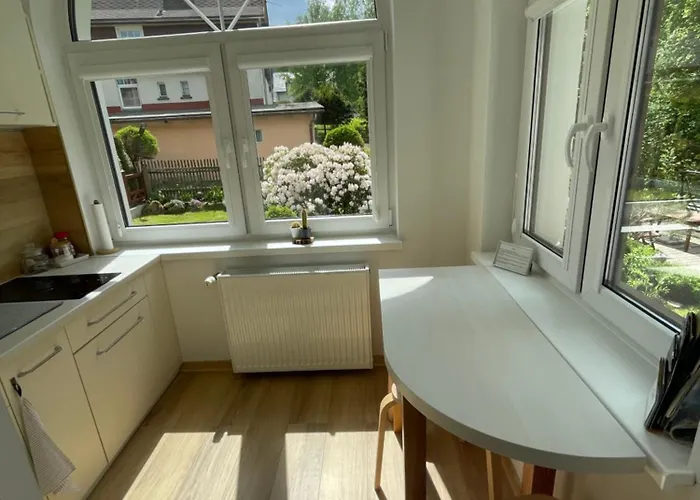 Apartamento Przystanek Komuny Paryskiej - 3 M 1 *