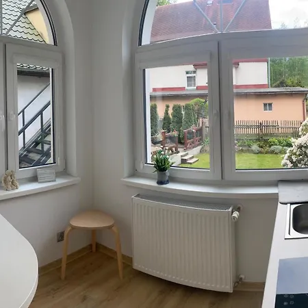Apartment Przystanek Komuny Paryskiej - 3 M 1 Karpacz
