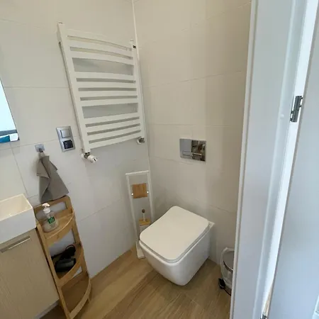 Przystanek Komuny Paryskiej - 3 M 1 Appartement *