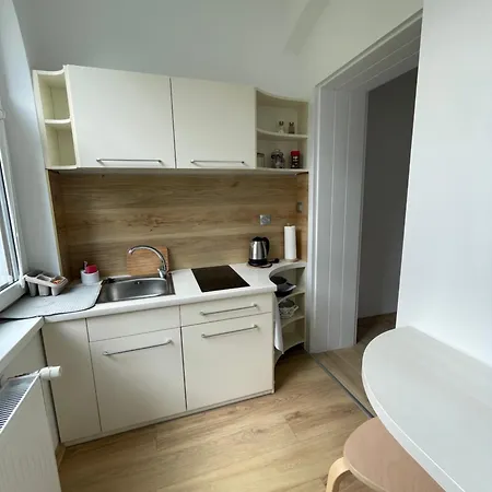 Przystanek Komuny Paryskiej - 3 M 1 Appartement *