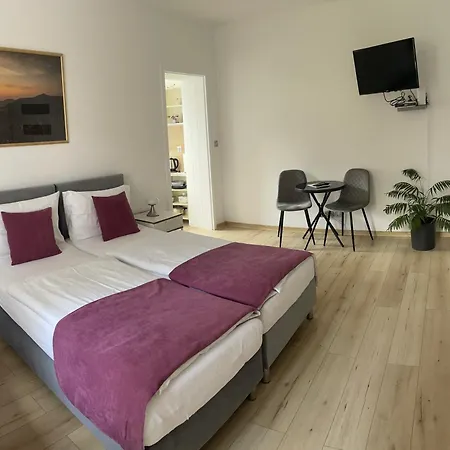 Przystanek Komuny Paryskiej - 3 M 1 Appartement *
