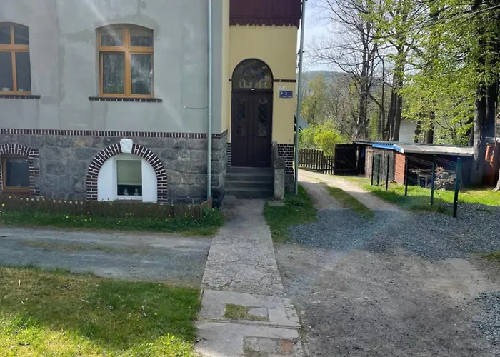 Daire Przystanek Komuny Paryskiej - 3 M 1