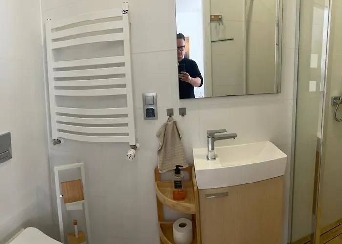 Przystanek Komuny Paryskiej - 3 M 1 *